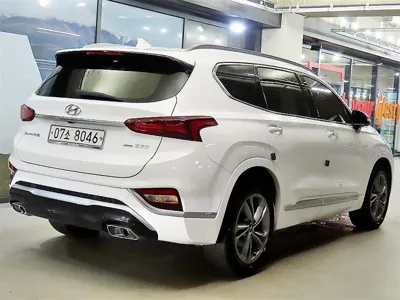 Hyundai Santafe 2020, 63663 км, за 15612.82 USD