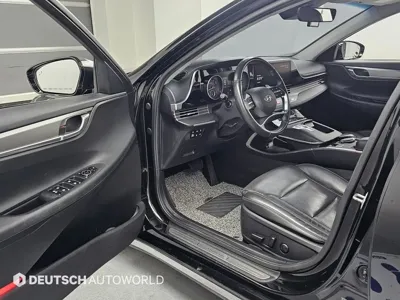 Hyundai Grandeur 2021, 131000 км, за 11495.25 USD - фото 12