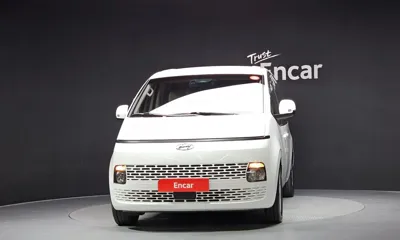 Hyundai Staria 2023, 68498 км, за 18051.73 USD