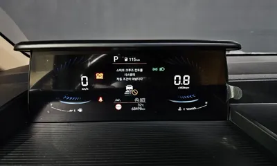 Hyundai Staria 2023, 68498 км, за 18051.73 USD - фото 8