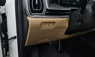 Kia Sorento 2024, 27942 км, за 29188.05 USD - фото 35