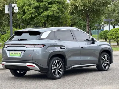 BYD L DM-i 2024, 45000 км, за 13209.83 USD