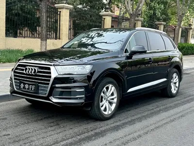 Audi Q7 · 2019 год
