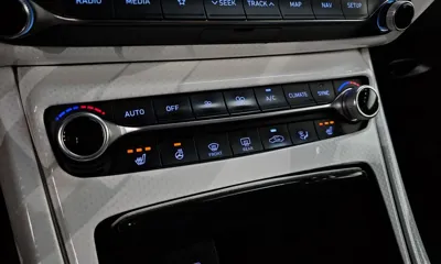 Hyundai Grandeur 2017, 136823 км, за 7293.09 USD - фото 18