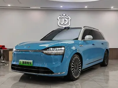 AITO 问界 AITO M9 · 2024 год