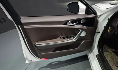 Kia Stinger 2018, 147753 км, за 8599.35 USD - фото 24