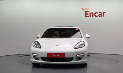 Porsche Panamera 2011, 61224 км, за 14009.47 USD