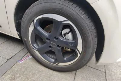 Dongfeng NAMMI 01 2024, 23800 км, за 9205 USD