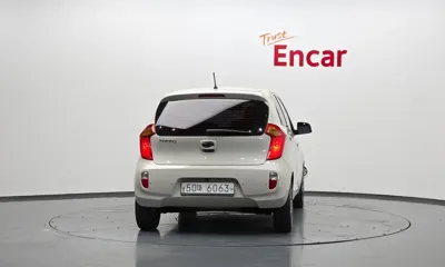 Kia Morning 2012, 186044 км, за 2080.22 USD
