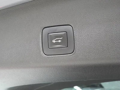 ChevroletGMDaewoo Trailblazer 2021, 61745 км, за 11400.66 USD - фото 18