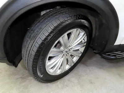 Ford Explorer 2022, 4180 км, за 23984.14 USD - фото 20