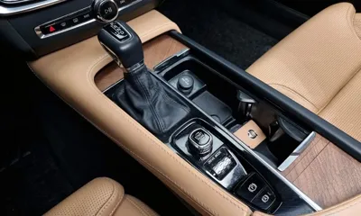 Volvo S90 2020, 88845 км, за 17495.4 USD - фото 9