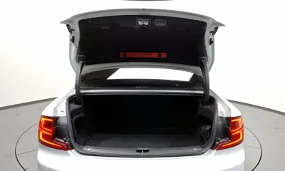 Volvo S90 2020, 88845 км, за 17495.4 USD - фото 20
