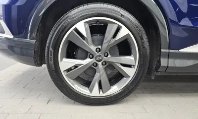 Audi Q4 e-tron 2023, 39873 км, за 27035.98 USD