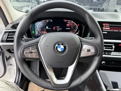 BMW 3 Series 2021, 46000 км, за 27081.56 USD - фото 11