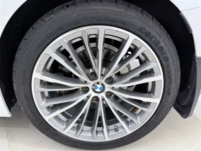 BMW 3 Series 2021, 46000 км, за 27081.56 USD - фото 15