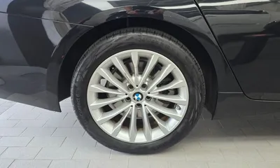 BMW 5-Series 2023, 12732 км, за 25928.84 USD