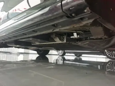 Hongqi Hongqi HQ9 PHEV 2024, 6100 км, за 30706.18 USD