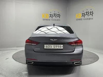 Hyundai Genesis 2015, 170742 км, за 5579.62 USD - фото 6