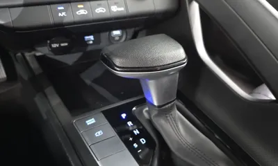 Hyundai Avante 2023, 102401 км, за 7745.83 USD - фото 9