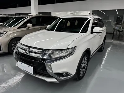 Mitsubishi Outlander 2018, 230000 км, за 5870.99 USD