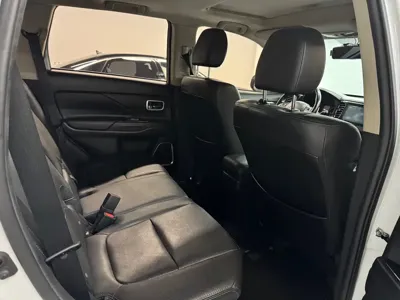Mitsubishi Outlander 2018, 230000 км, за 5870.99 USD - фото 10