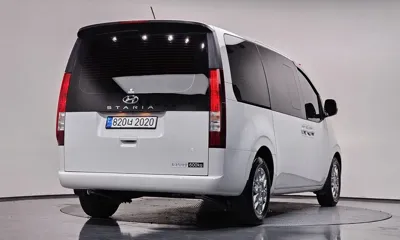 Hyundai Staria 2023, 60437 км, за 18526.94 USD