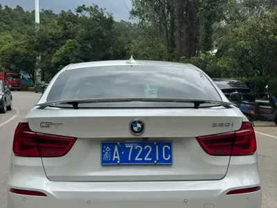 BMW 3 Series GT 2018, 50000 км, за 13265.57 USD - фото 9
