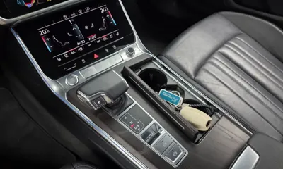 Audi A6 2020, 124298 км, за 18436.49 USD - фото 9