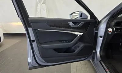 Audi A6 2020, 124298 км, за 18436.49 USD - фото 24