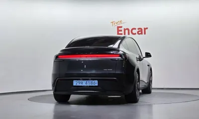 Tesla Model Y 2025, 16371 км, за 40445.26 USD