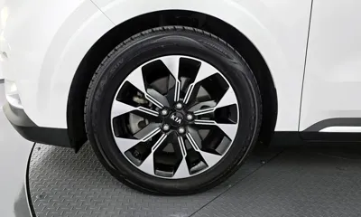Kia Canival 2021, 70272 км, за 19163.15 USD