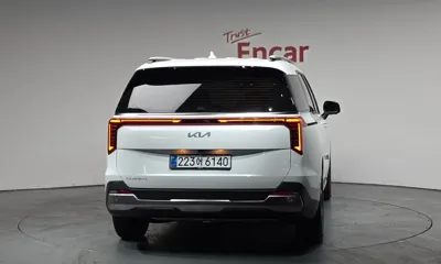 Kia Canival 2025, 3204 км, за 28080.6 USD