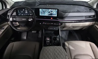 Kia Canival 2025, 3204 км, за 27898.12 USD - фото 7