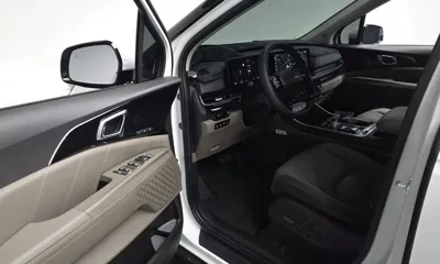 Kia Canival 2025, 3204 км, за 27898.12 USD - фото 11