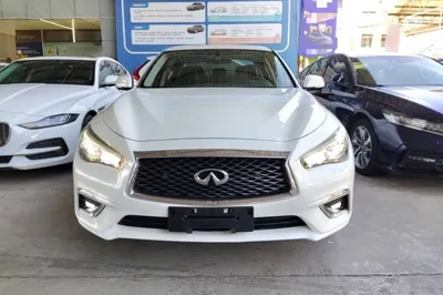 Infiniti Q50L 2018, 126000 км, за 11955 USD - фото 2