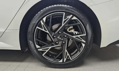 Kia K5 2024, 17430 км, за 21814.15 USD - фото 21