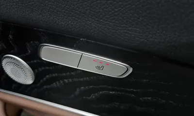 Mercedes-Benz E-Class 2019, 37179 км, за 19079.24 USD - фото 35