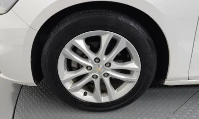 ChevroletGMDaewoo Malibu 2017, 164233 км, за 3322.48 USD