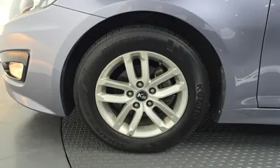 Kia K5 2011, 60635 км, за 3675.52 USD
