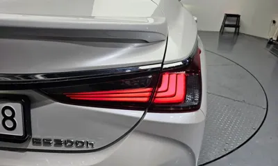 Lexus ES 2025, 25739 км, за 31853.33 USD - фото 23