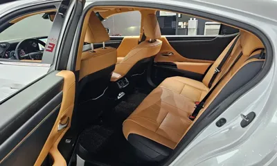 Lexus ES 2025, 25739 км, за 31853.33 USD - фото 26