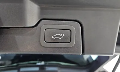 Land Rover Range Rover Evoque 2015, 108800 км, за 6440.29 USD - фото 18