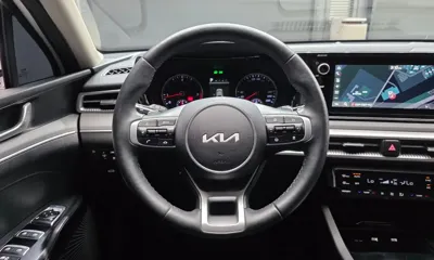 Kia K5 2023, 86366 км, за 12734.67 USD - фото 13