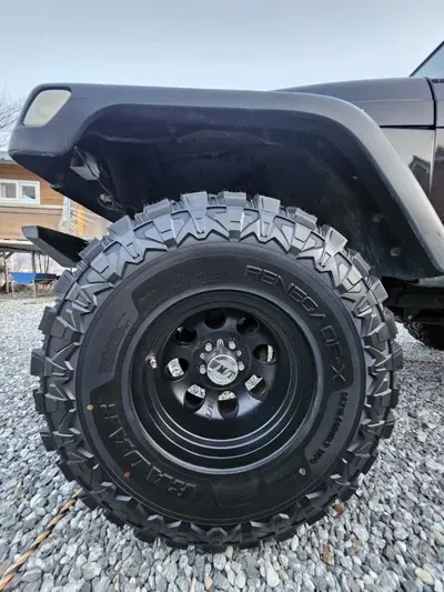 Jeep Wrangler 2005, 169000 км, за 19516.02 USD - фото 11