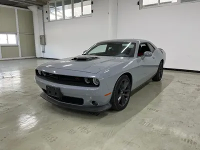 Dodge Challenger · 2021 год
