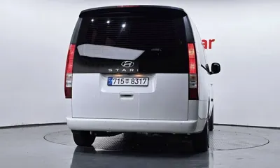 Hyundai Staria 2023, 38992 км, за 17125.73 USD