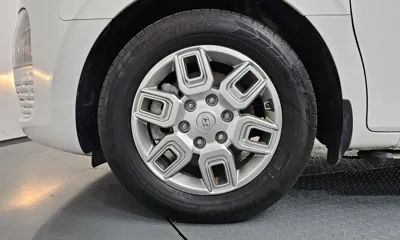 Hyundai Staria 2023, 38992 км, за 17125.73 USD