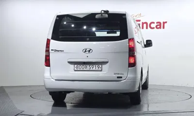 Hyundai Starex 2009, 321880 км, за 2100.56 USD