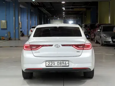Renault-KoreaSamsung SM6 2016, 186407 км, за 2781.45 USD